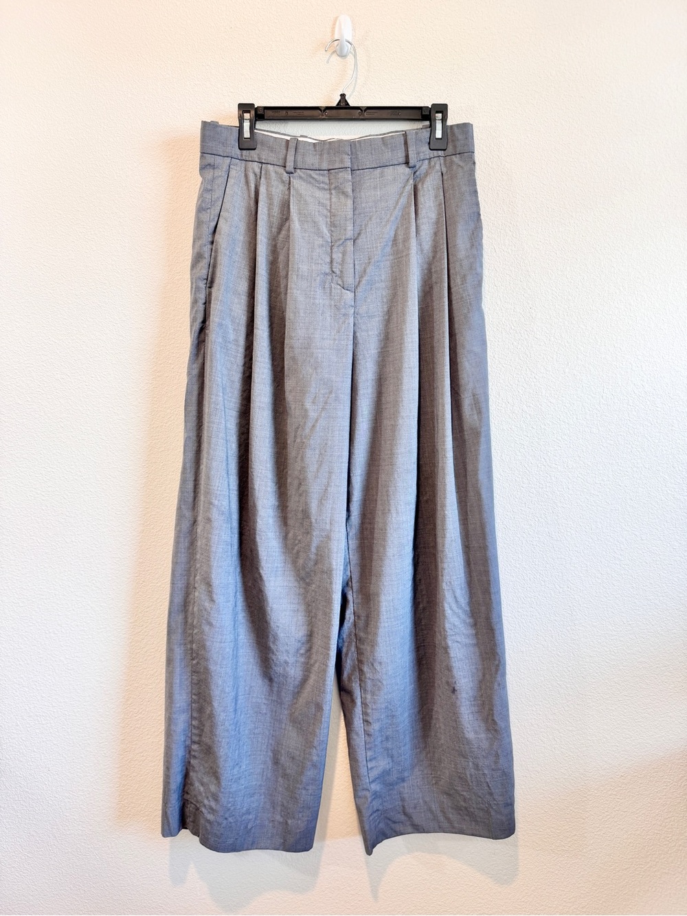 COS Wool Wide Leg Trousers 10 Gray Pleated High Rise Minimalist Quiet Luxury J11
